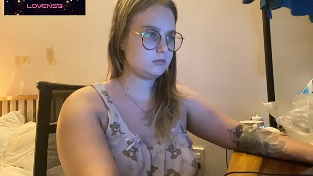 JacyWinslat online show from January 2026 12:51:02 PM