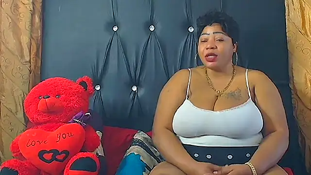 HUMONGUOUSTITSS online show from November 2025 08:14:02 AM