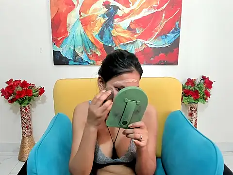 evaaelfiee online show from March 2026 03:35:02 AM