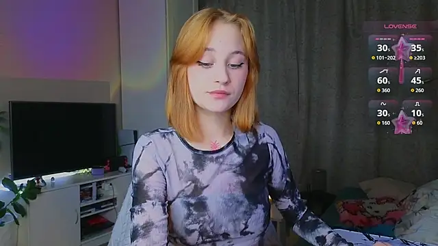 Snapshot of MaryRace chatting on November 2025 12:04:01 PM MaryRace online show from November 2025 12:04:01 PM