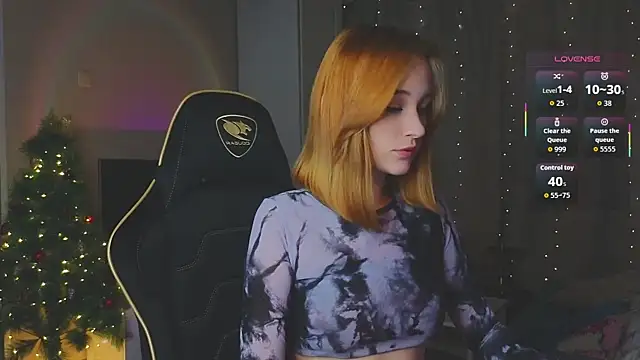 Snapshot of MaryRace chatting on January 2026 11:59:02 AM MaryRace online show from January 2026 11:59:02 AM