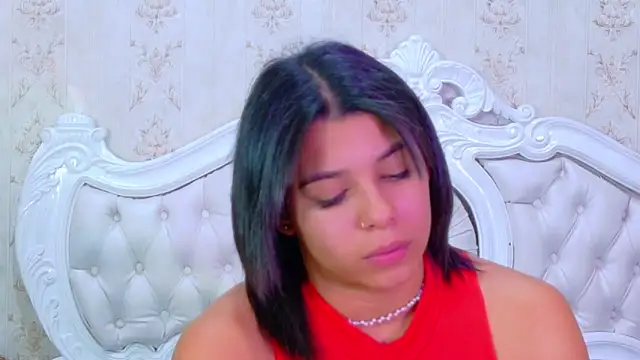 TiaraRosse online show from October 2025 04:57:02 AM