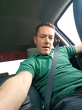 Bigtater1999 online show from November 2025 10:10:02 PM