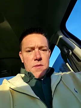 Bigtater1999 online show from November 2025 12:41:02 PM