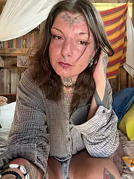 lizzardqueeen online show from July 2026 03:14:02 PM
