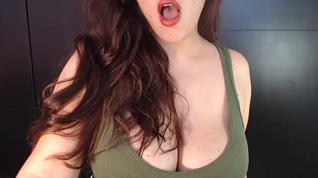 Snapshot of AdharaLujan chatting on March 2025 09:29:01 PM AdharaLujan online show from March 2025 09:29:01 PM