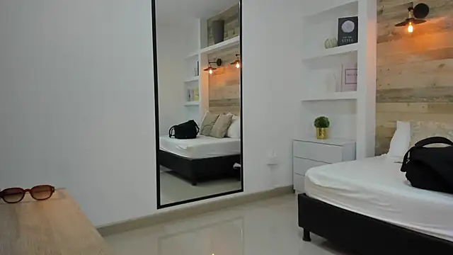 alma fenix online show from October 2025 12:36:01 PM