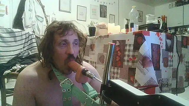 cyril020202 online show from November 2025 11:07:02 PM