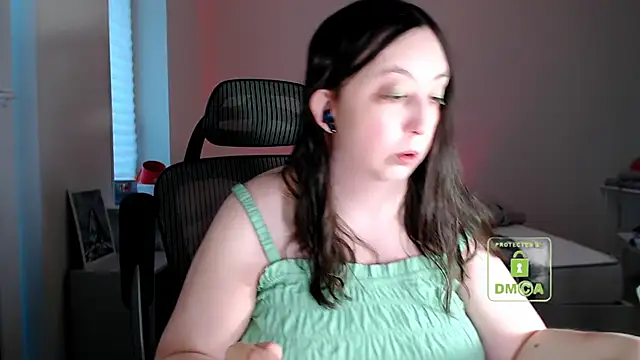 cute and hot online show from March 2026 03:17:02 PM