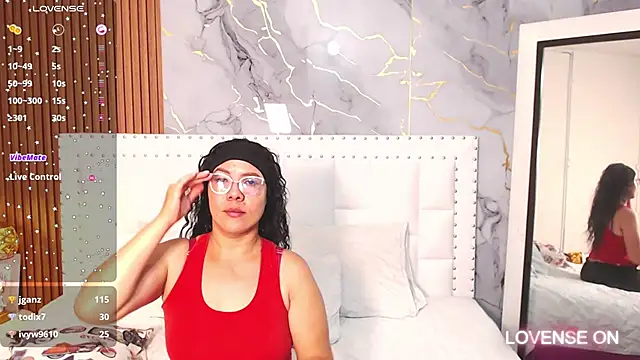Snapshot of hotlatinateacher chatting on January 2025 02:20:02 AM hotlatinateacher online show from January 2025 02:20:02 AM