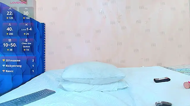 Snapshot of hotlatinateacher chatting on January 2025 01:25:02 AM hotlatinateacher online show from January 2025 01:25:02 AM