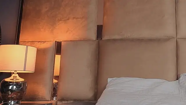 Snapshot of angelinepossy chatting on September 2025 10:21:02 PM angelinepossy online show from September 2025 10:21:02 PM