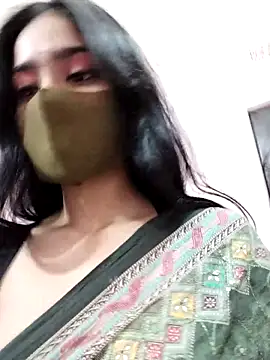 Arisha- online show from November 2025 01:22:02 PM