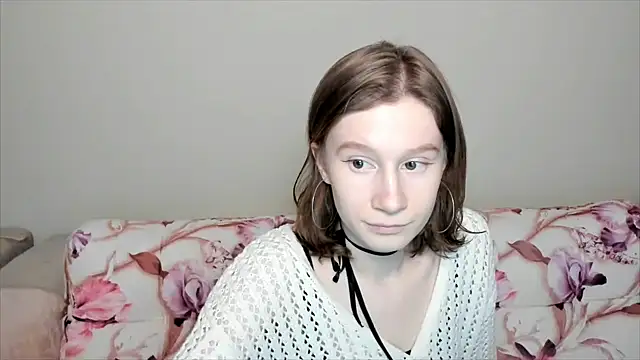 Snapshot of EnigmaSee chatting on January 2025 12:10:01 PM EnigmaSee online show from January 2025 12:10:01 PM