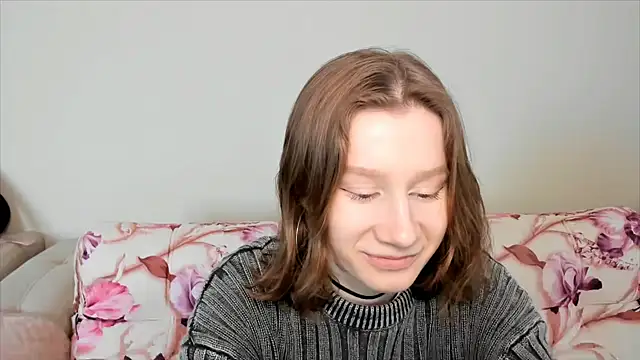 Snapshot of EnigmaSee chatting on January 2025 08:24:01 AM EnigmaSee online show from January 2025 08:24:01 AM