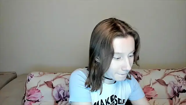 Snapshot of EnigmaSee chatting on January 2025 02:43:01 PM EnigmaSee online show from January 2025 02:43:01 PM