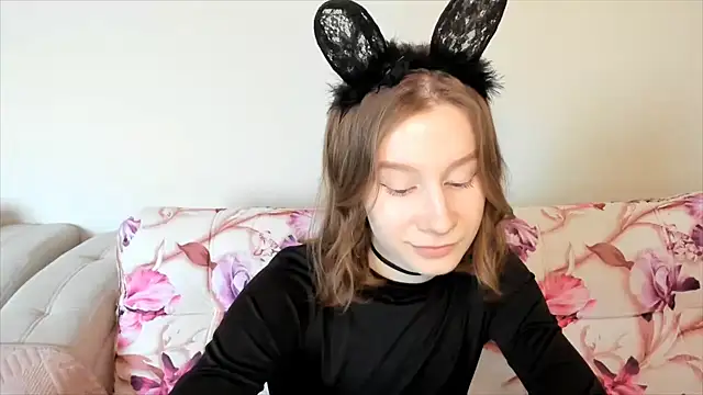 Snapshot of EnigmaSee chatting on January 2025 08:47:01 AM EnigmaSee online show from January 2025 08:47:01 AM