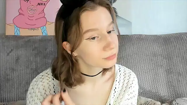 Snapshot of EnigmaSee chatting on February 2025 06:17:02 AM EnigmaSee online show from February 2025 06:17:02 AM