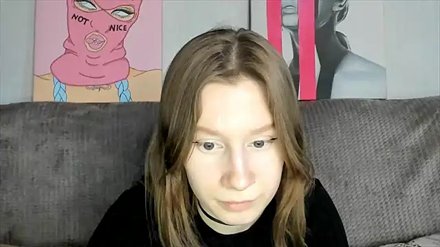 Snapshot of EnigmaSee chatting on February 2025 11:41:01 AM EnigmaSee online show from February 2025 11:41:01 AM