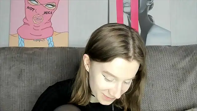 Snapshot of EnigmaSee chatting on February 2025 02:44:01 PM EnigmaSee online show from February 2025 02:44:01 PM