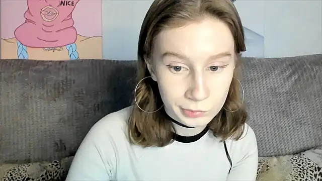 Snapshot of EnigmaSee chatting on March 2025 01:10:02 AM EnigmaSee online show from March 2025 01:10:02 AM