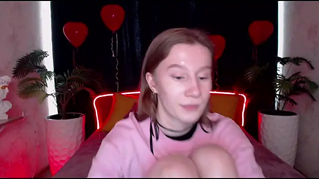 Snapshot of EnigmaSee chatting on March 2025 04:27:02 AM EnigmaSee online show from March 2025 04:27:02 AM