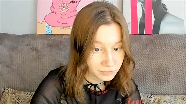 Snapshot of EnigmaSee chatting on March 2025 07:26:01 AM EnigmaSee online show from March 2025 07:26:01 AM