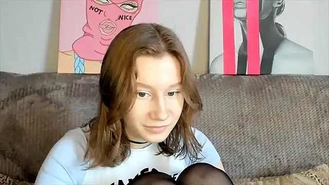 Snapshot of EnigmaSee chatting on March 2025 08:25:02 AM EnigmaSee online show from March 2025 08:25:02 AM