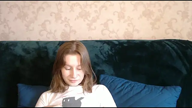 Snapshot of EnigmaSee chatting on March 2025 04:38:02 AM EnigmaSee online show from March 2025 04:38:02 AM