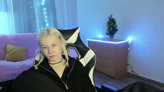 EnigmaSee online show from January 2026 02:15:01 AM