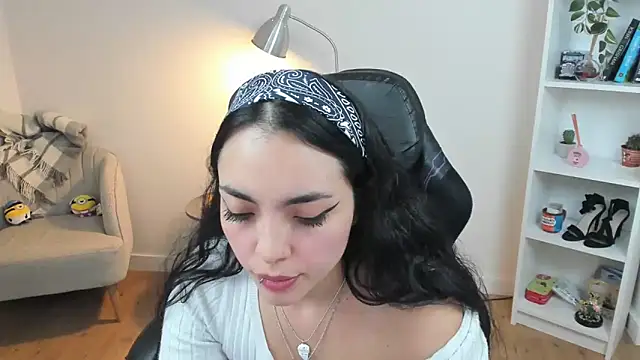  BellaEvans  online show from March 2025 08:58:02 AM