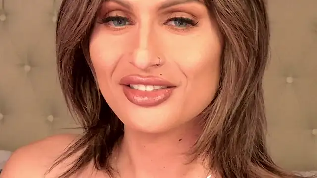 xprettysmilex online show from January 2025 08:37:02 PM