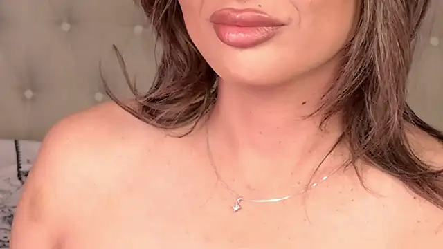 xprettysmilex online show from January 2025 10:34:01 PM