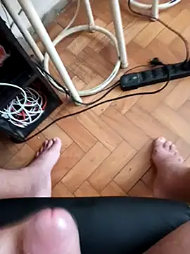 lobomisterioso13 online show from March 2025 12:37:02 PM