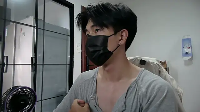 Snapshot of wuzhimao0207 chatting on July 2026 09:24:01 AM wuzhimao0207 online show from July 2026 09:24:01 AM