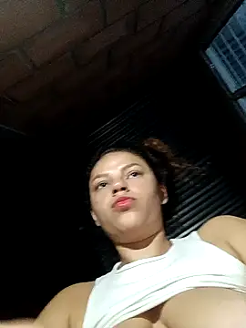 Mommy-Hot online show from February 2025 11:10:02 AM
