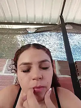 Snapshot of Mommy-Hot chatting on July 2026 01:06:02 PM Mommy-Hot online show from July 2026 01:06:02 PM