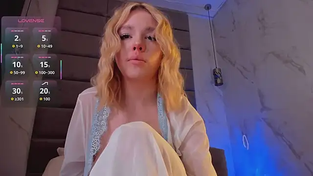 Anna Robinson online show from November 2025 01:27:01 AM