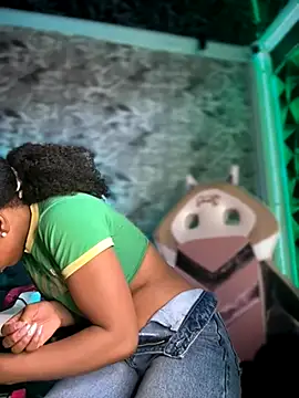 Melany Williams online show from November 2025 01:21:02 PM