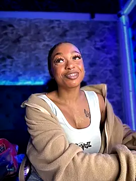 Melany Williams online show from November 2025 01:11:01 PM