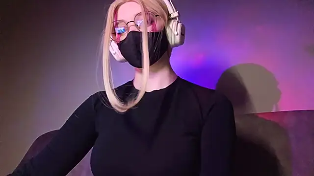 DanaWard online show from March 2026 09:34:02 PM