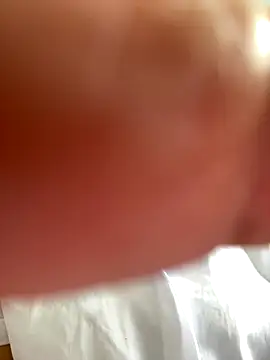 Snapshot of AHL756 chatting on November 2025 01:18:02 AM AHL756 online show from November 2025 01:18:02 AM