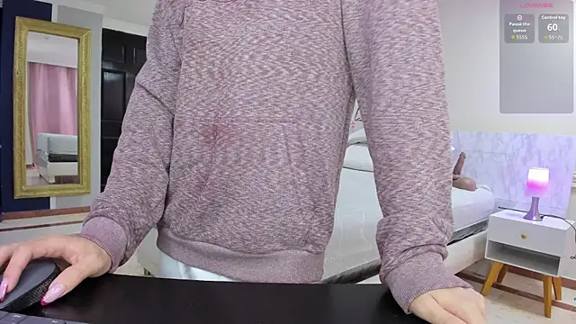 charolbruce 1 online show from February 2026 11:36:02 AM