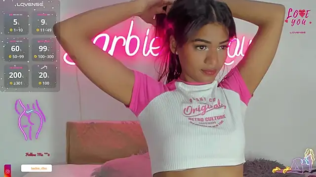 BarbieHotLaura online show from September 2025 10:00:01 PM