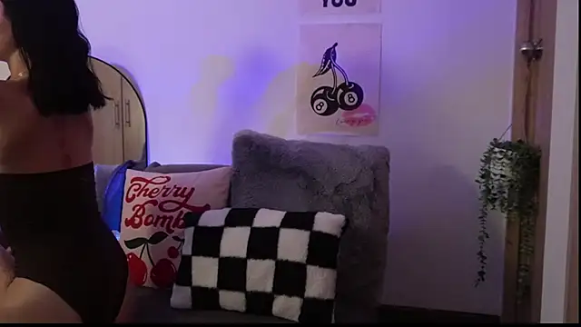 salome-brown online show from December 2025 10:07:02 PM