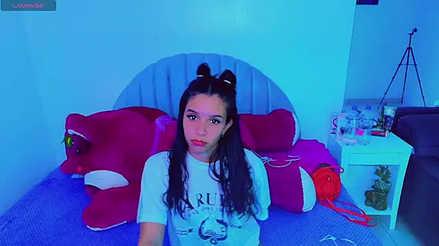 Snapshot of charlotte_0309 chatting on October 2025 06:23:02 AM charlotte 0309 online show from October 2025 06:23:02 AM