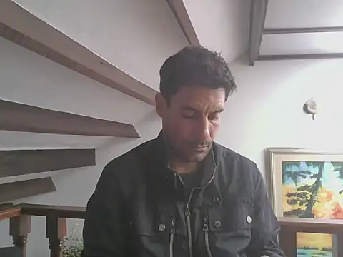 elkike1980 online show from May 2026 04:14:02 PM