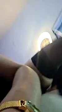 emmily d online show from December 2024 08:03:02 PM