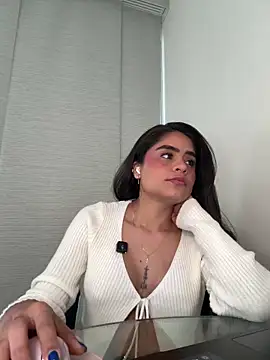 penelopesexx online show from February 2026 05:16:02 PM