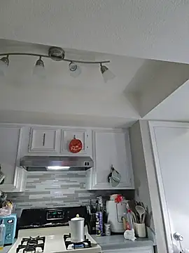 Snapshot of DevilDahm chatting on November 2025 08:27:02 PM DevilDahm online show from November 2025 08:27:02 PM